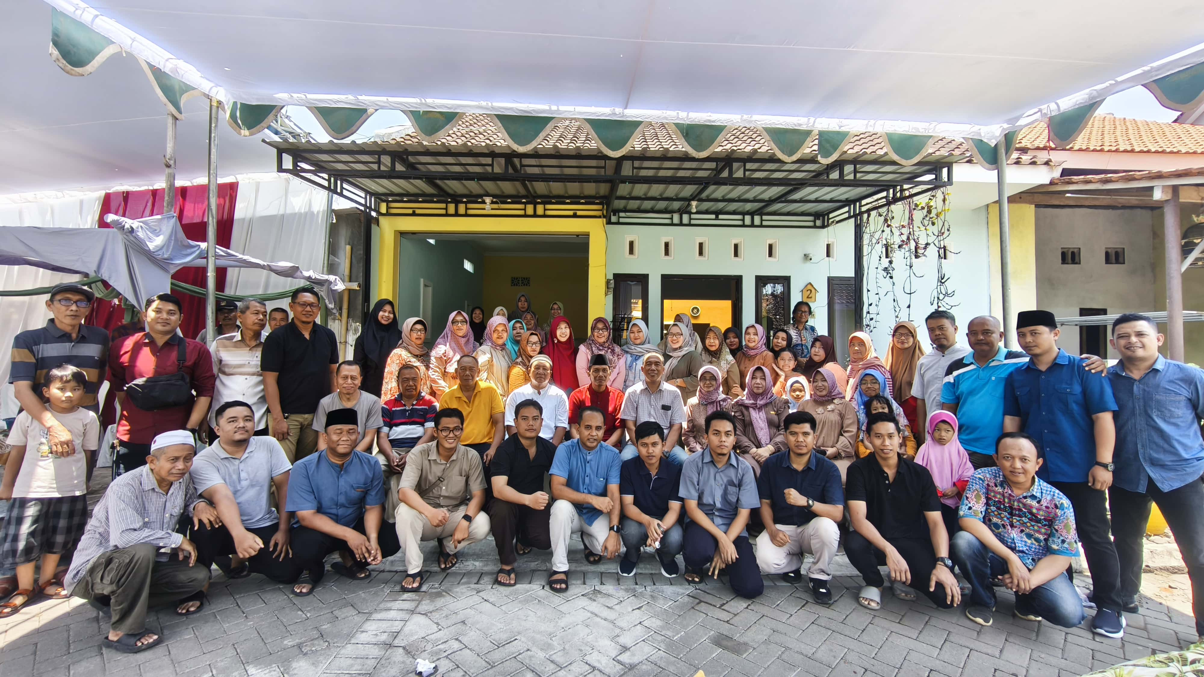 Harmoni Kebersamaan: Pertemuan Keluarga Besar SMA Negeri 1 Jember