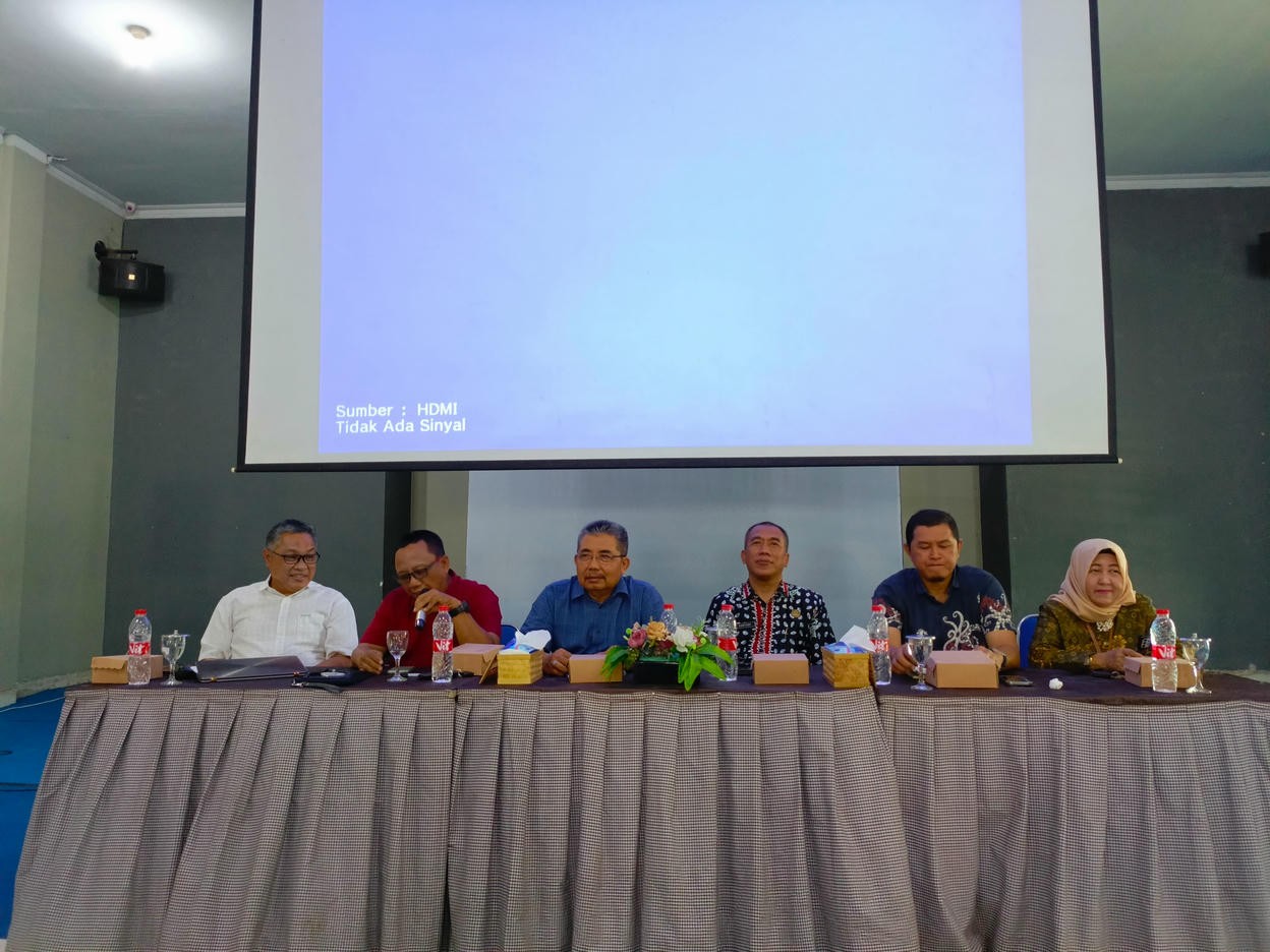 Rapat Orang Tua/Wali Siswa SMAN 1 Jember: Sosialisasi Program Sekolah Tahun Pelajaran 2024/2025