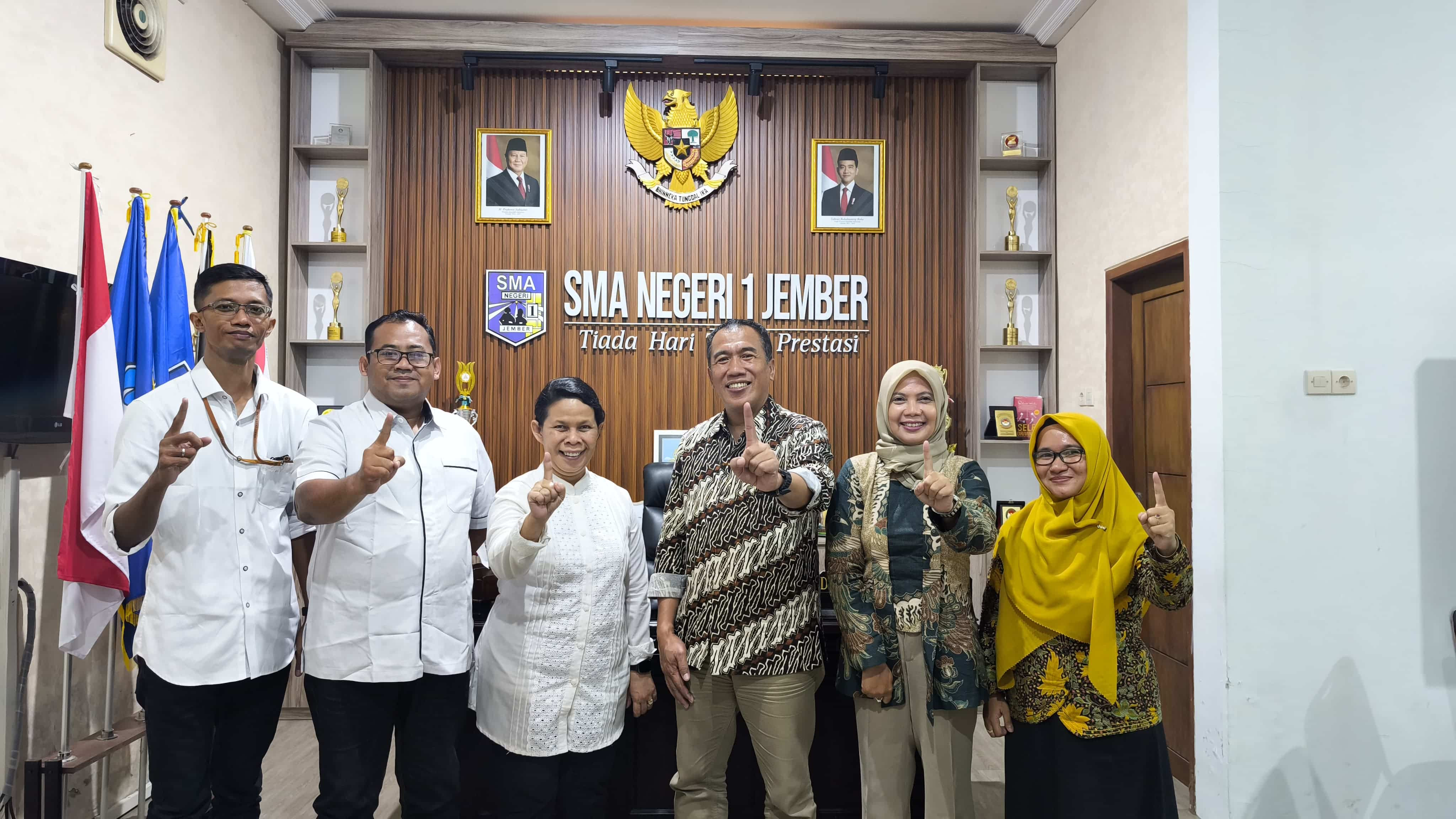  In House Training (IHT): Merangkai Teknologi demi Kelas yang Inklusif dan Pembelajaran Bermakna